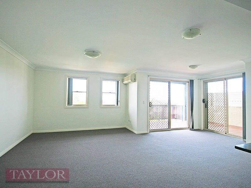 7/15 Governors Way, Oatlands NSW 2117