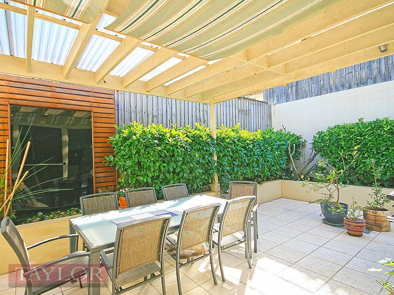 10 Westwood Way, Bella Vista NSW 2153