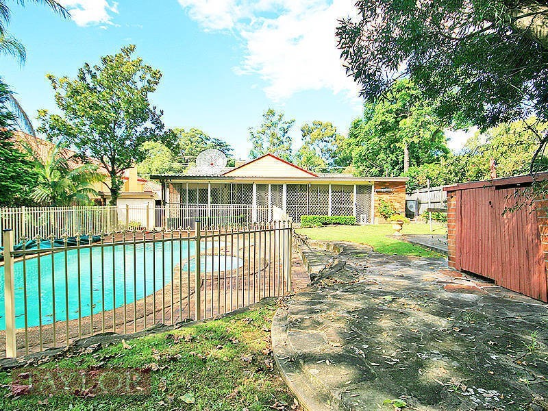 111 Bettington Road, Oatlands NSW 2117
