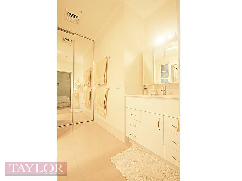 20 Wesley Street, Oatlands NSW 2117