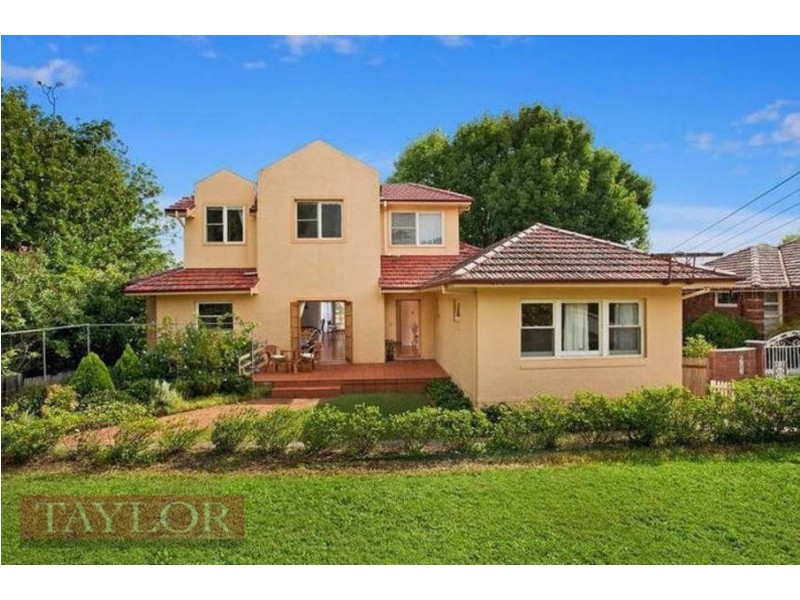 2 Lind Avenue, Oatlands NSW 2117