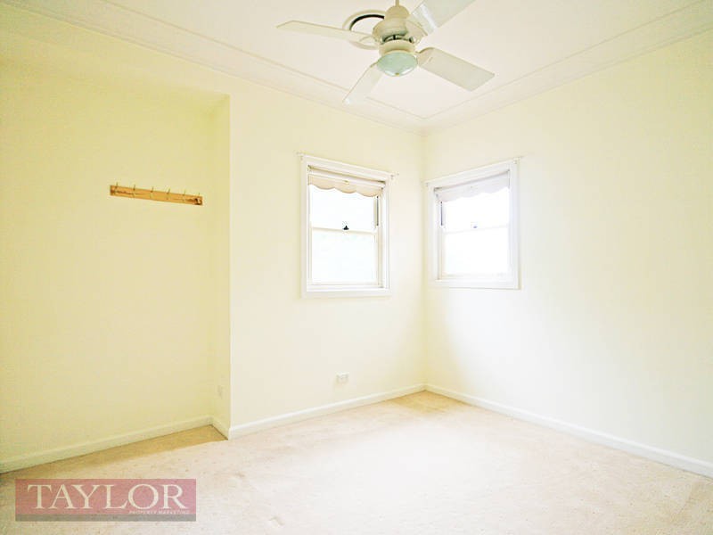 2 Lind Avenue, Oatlands NSW 2117