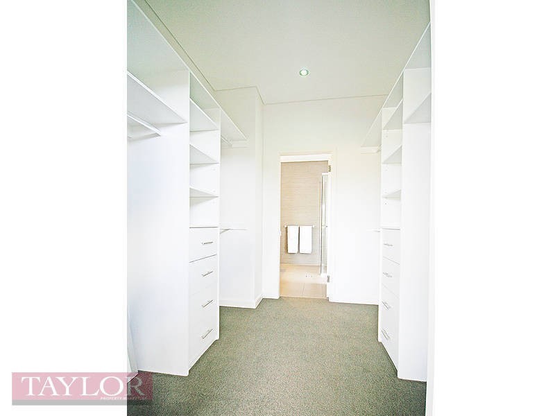 Bella Vista NSW 2153