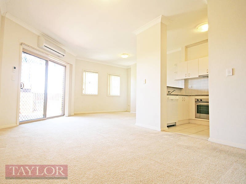 15/15 Governors Way, Oatlands NSW 2117