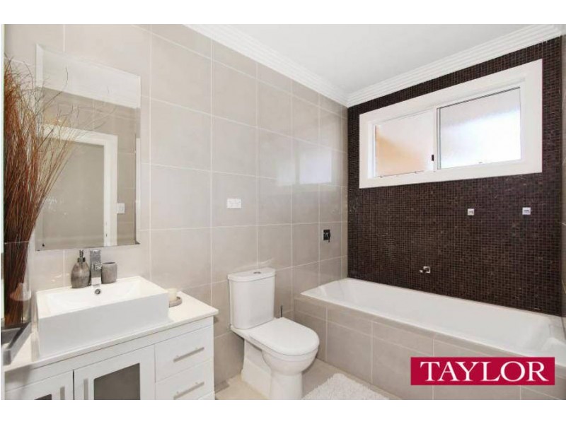 7 Regency Court, Oatlands NSW 2117