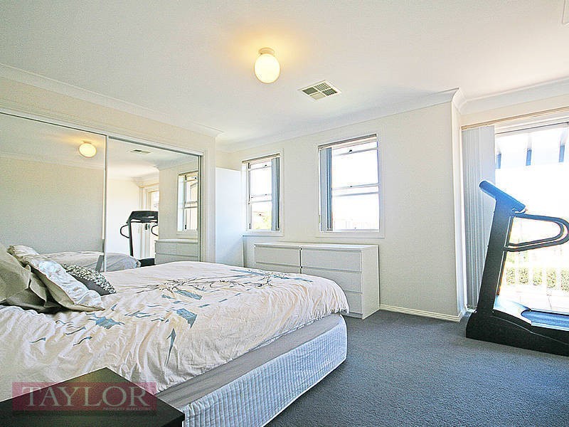 8 The Terrace, Oatlands NSW 2117