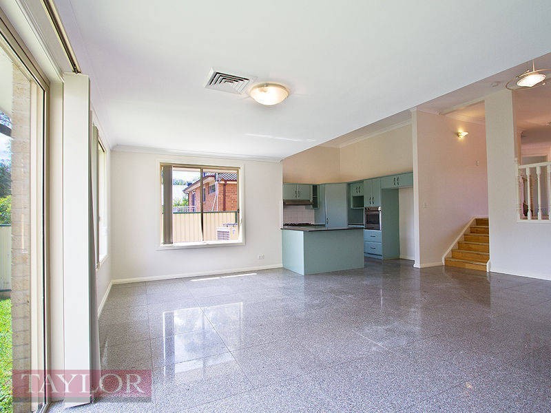 2/51 Pinetree Drive, Carlingford NSW 2118