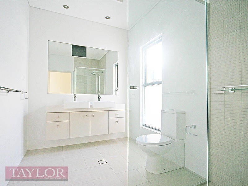 29 Central Park Avenue, Bella Vista NSW 2153