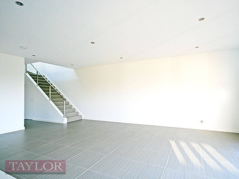 29 Central Park Avenue, Baulkham Hills NSW 2153