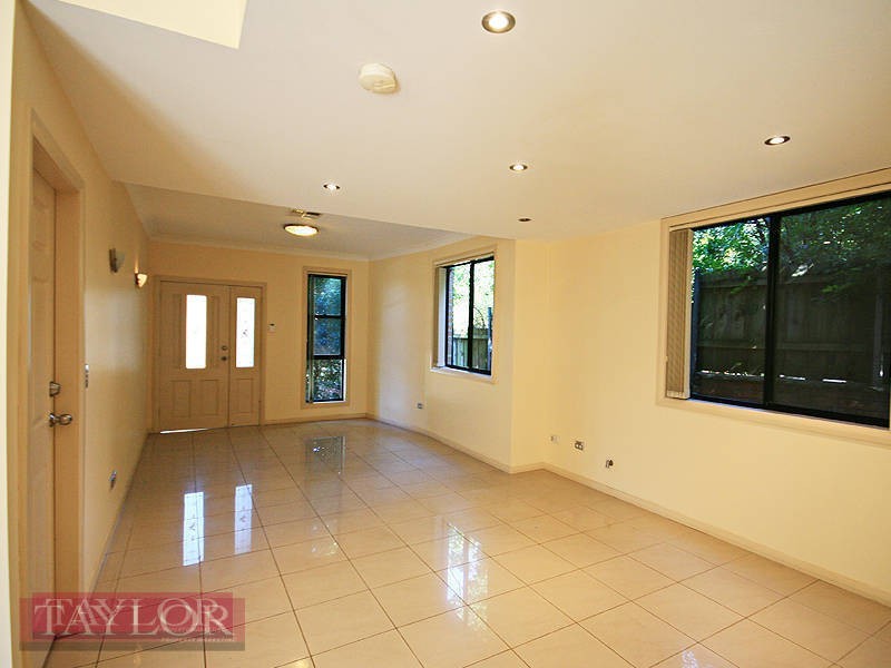 1/148C Bettington Road, Oatlands NSW 2117