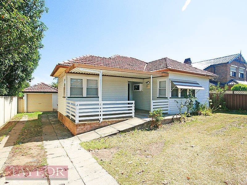 124 Walpole Street, Merrylands NSW 2160