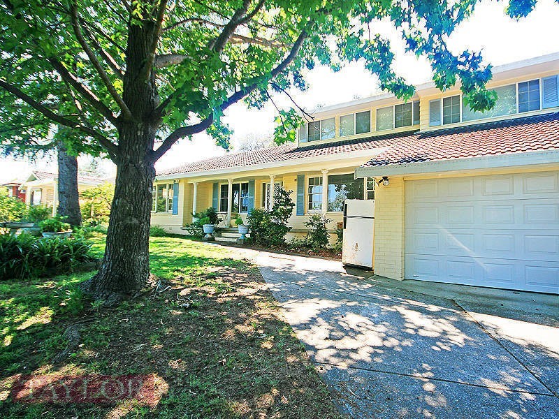 12 Stirling Avenue, North Rocks NSW 2151