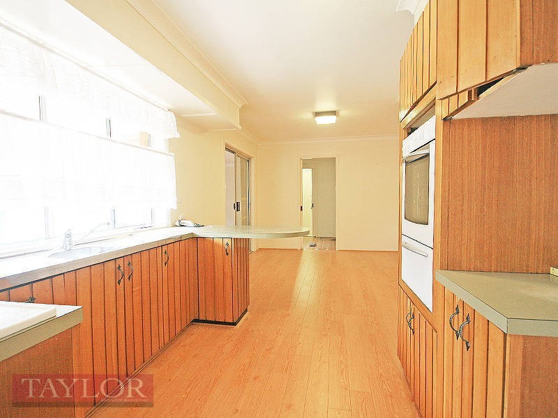 19 Gordon Avenue, Castle Hill NSW 2154