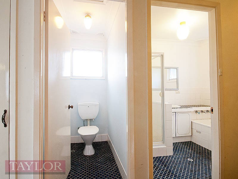 19 Gordon Avenue, Castle Hill NSW 2154