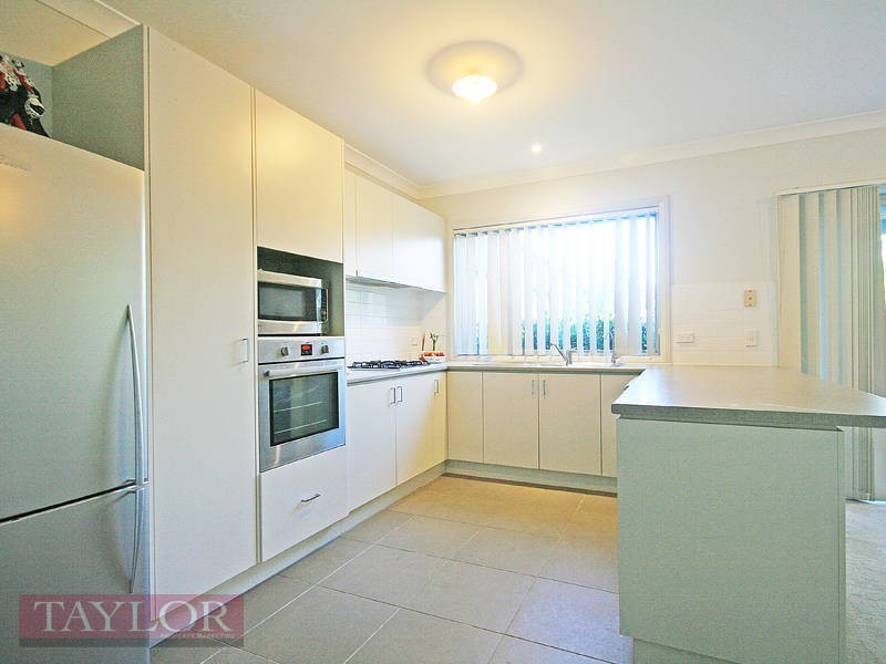 78 Stanhope Parkway, Stanhope Gardens NSW 2768