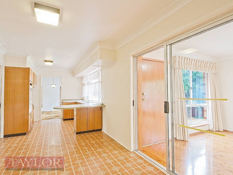 19 Gordon Avenue, Castle Hill NSW 2154