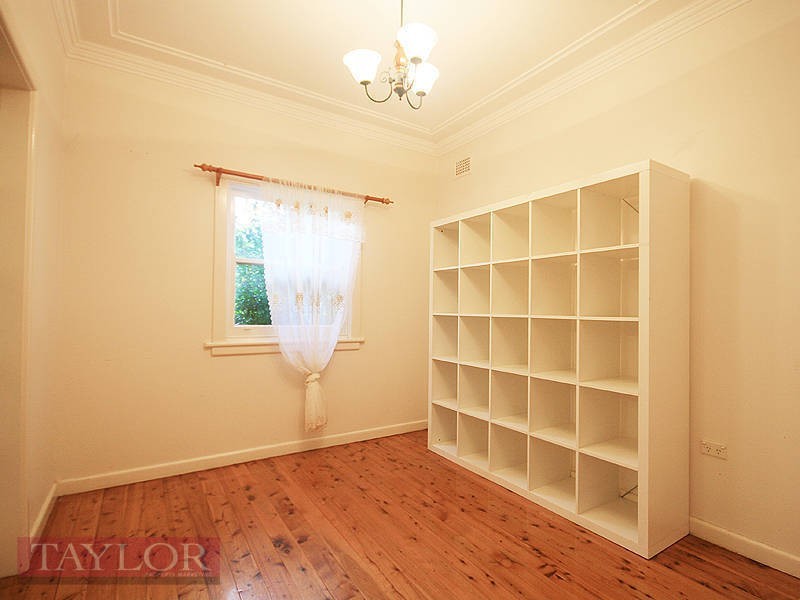 21 St Aidans Avenue, Oatlands NSW 2117