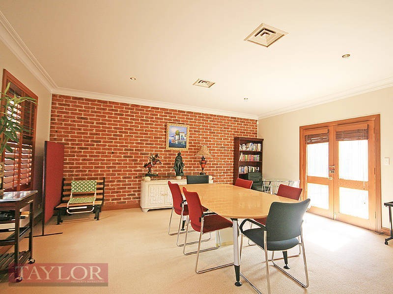 127 Beresford Road, Greystanes NSW 2145