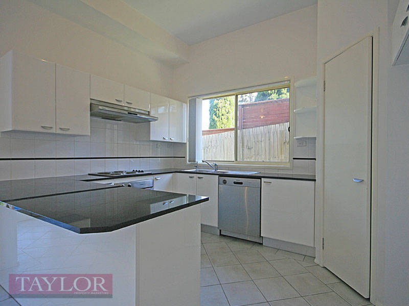 9 Uralba Place, Oatlands NSW 2117