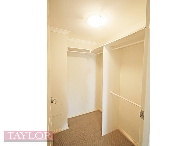12/15 Governors Way, Oatlands NSW 2117