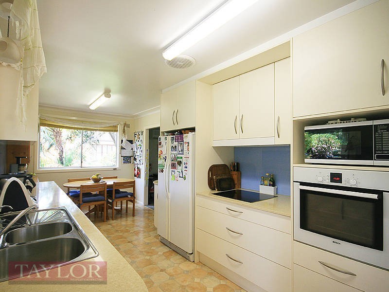 1 Kelvin Court, Oatlands NSW 2117