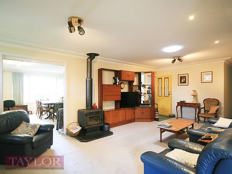 1 Kelvin Court, Oatlands NSW 2117