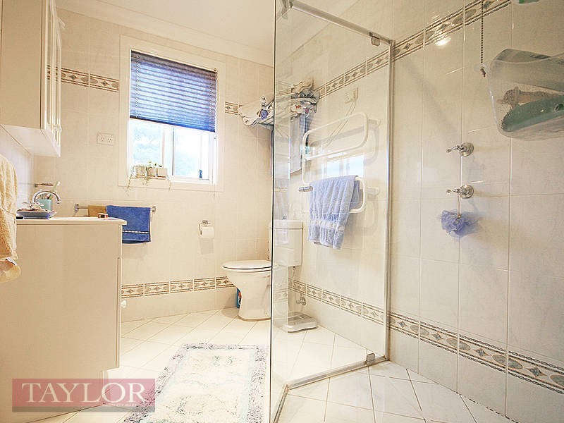 1 Kelvin Court, Oatlands NSW 2117