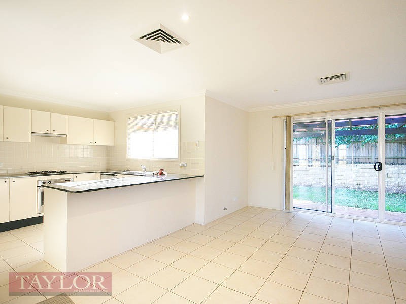 13 Riverview Place, Oatlands NSW 2117