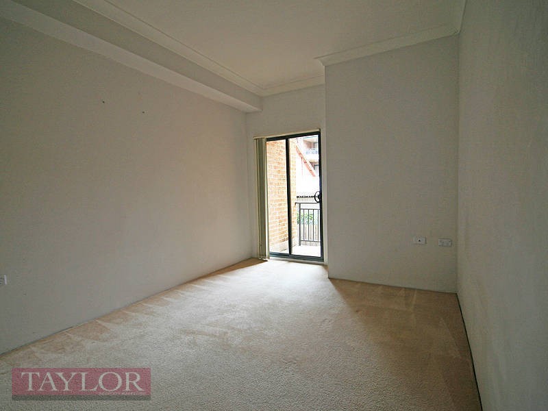 10/80-82 Pitt Street, Parramatta NSW 2150