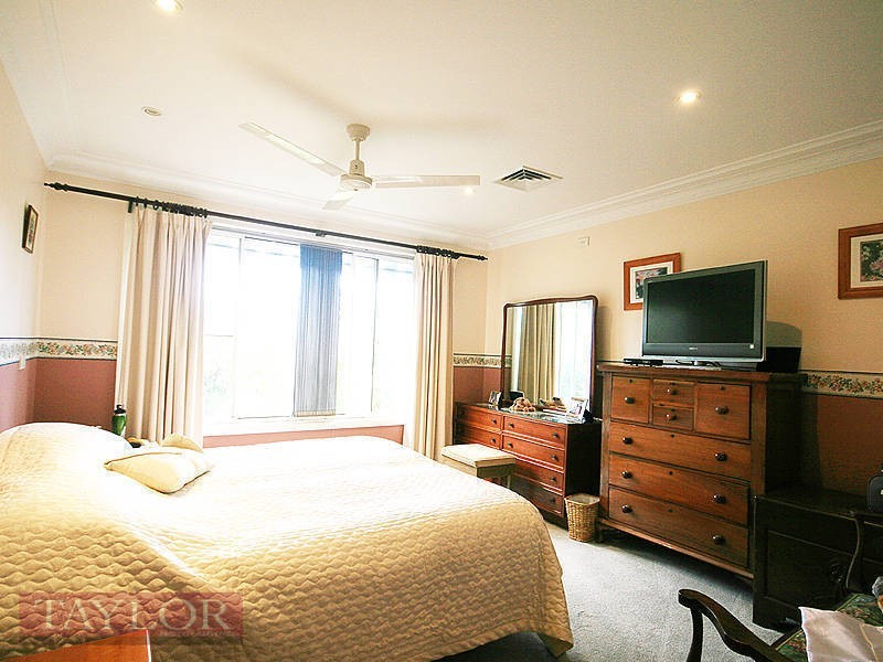 1 Kelvin Court, Oatlands NSW 2117