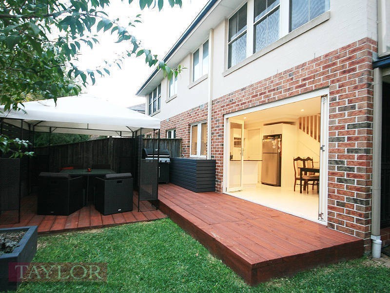 4 The Mews, Oatlands NSW 2117