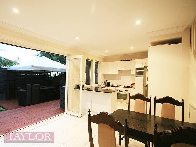 4 The Mews, Oatlands NSW 2117