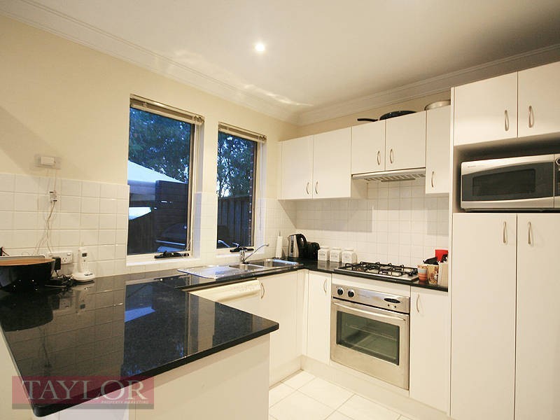 4 The Mews, Oatlands NSW 2117