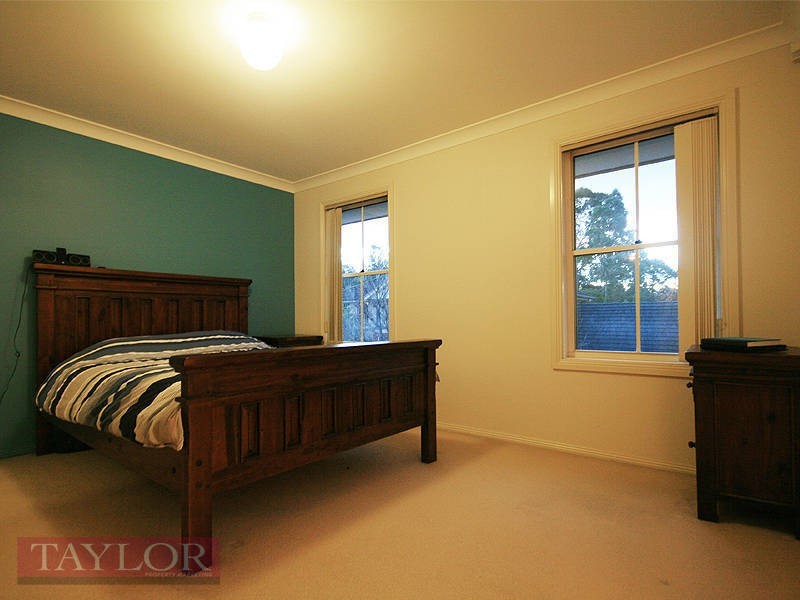 4 The Mews, Oatlands NSW 2117