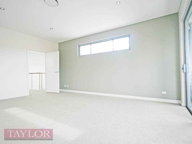 16 Central Park Avenue, Bella Vista NSW 2153