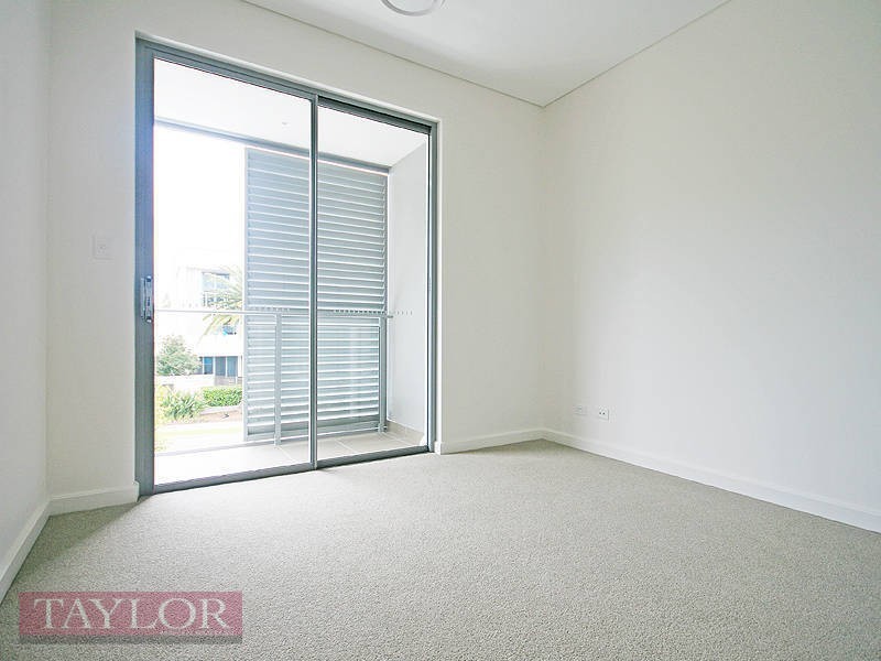 16 Central Park Avenue, Bella Vista NSW 2153