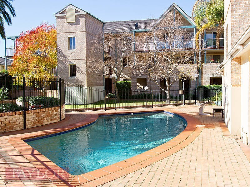 2/68 Macarthur Street, Parramatta NSW 2150