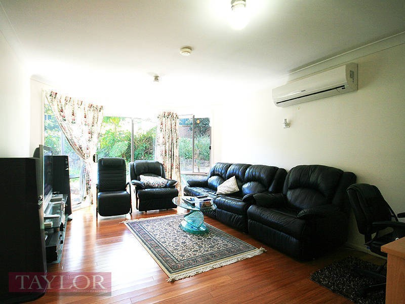 15 Larnook Close, Oatlands NSW 2117