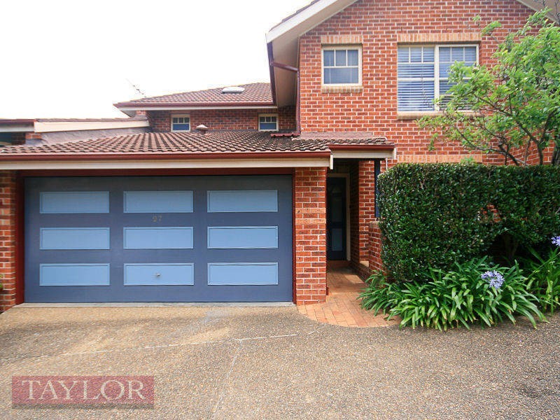 27/40 Strathalbyn Drive, Oatlands NSW 2117