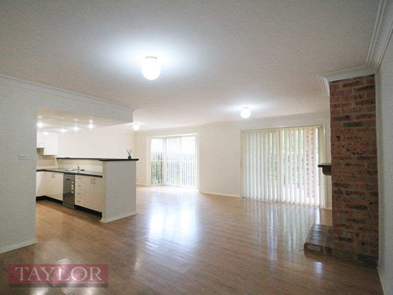 27/40 Strathalbyn Drive, Oatlands NSW 2117