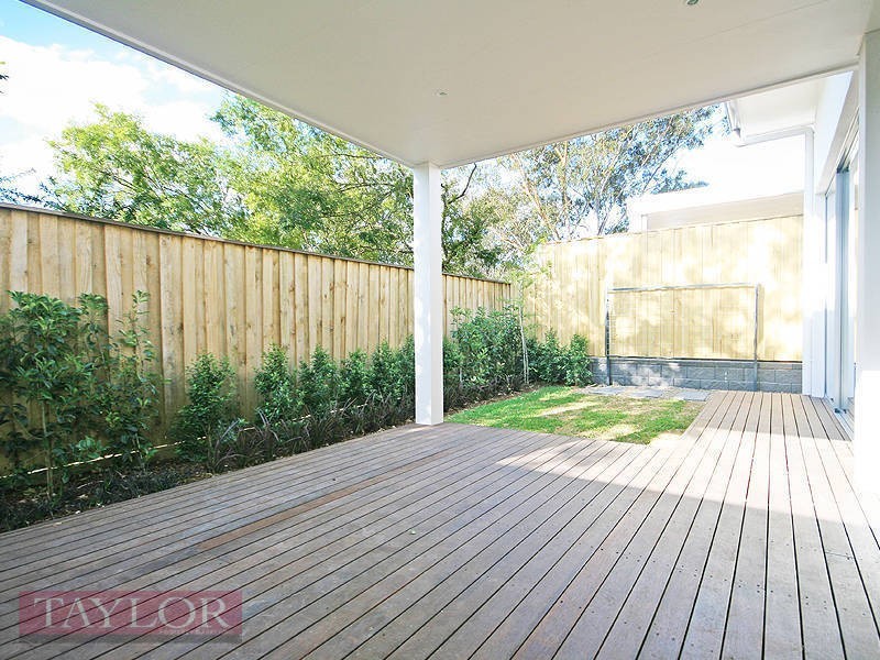 30 Central Park Avenue, Baulkham Hills NSW 2153