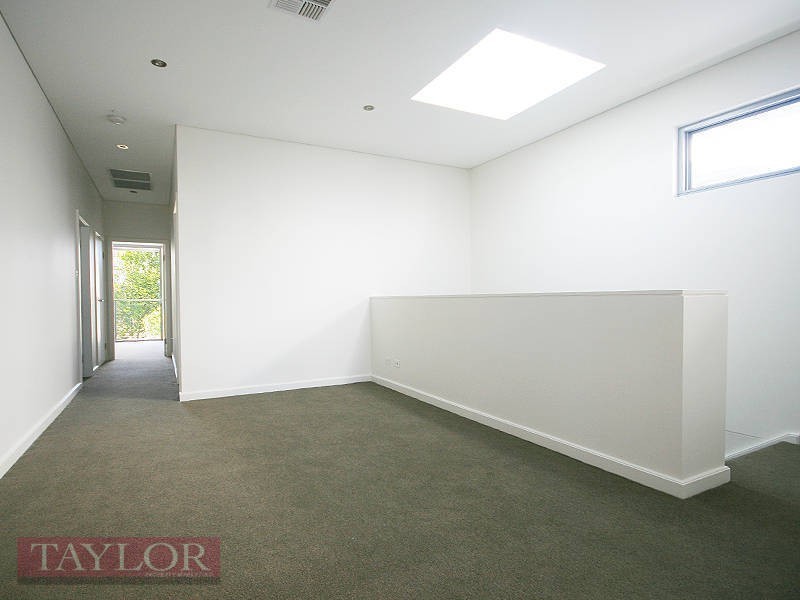 30 Central Park Avenue, Bella Vista NSW 2153