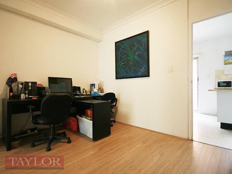 2/18-20 Robert Street, Telopea NSW 2117