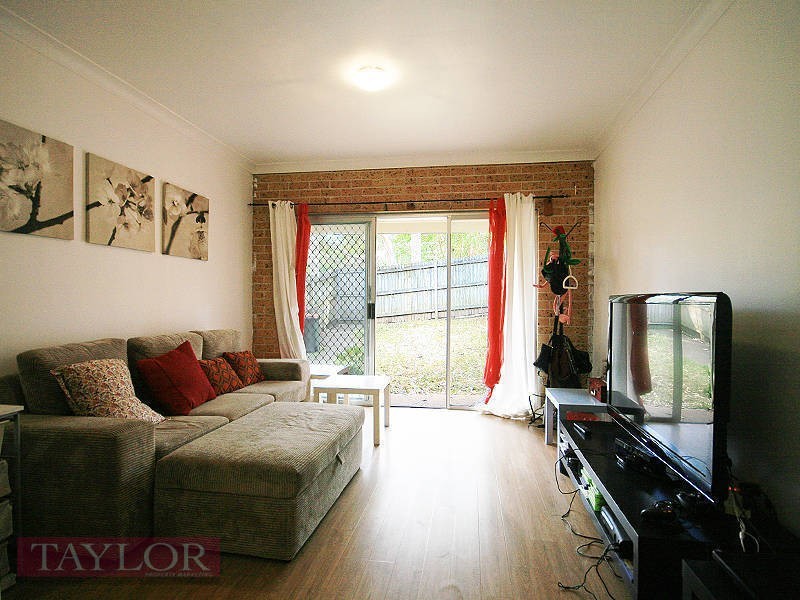 2/18-20 Robert Street, Telopea NSW 2117