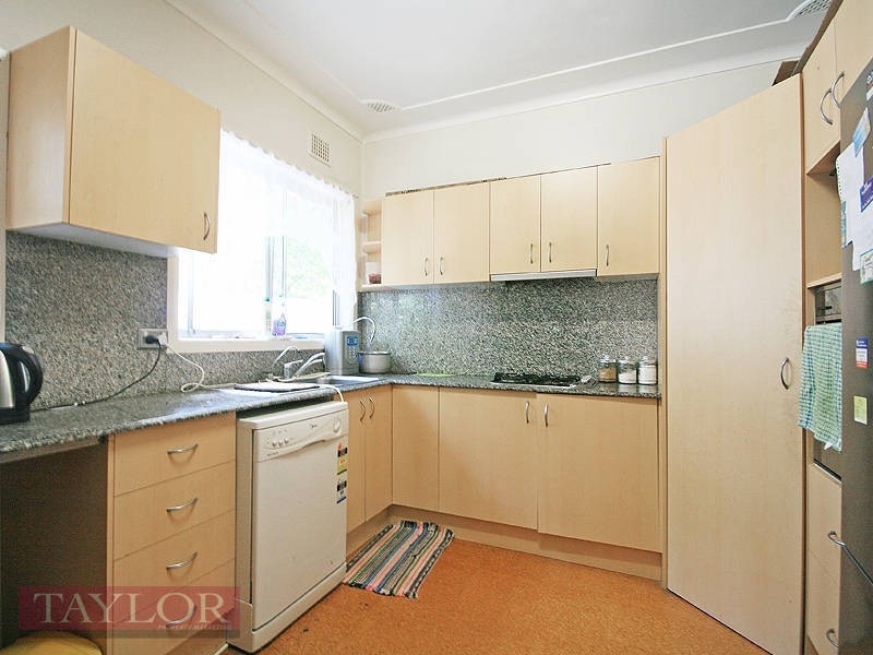 21 St Aidans Avenue, Oatlands NSW 2117