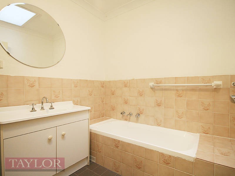 2/18-20 Robert Street, Telopea NSW 2117