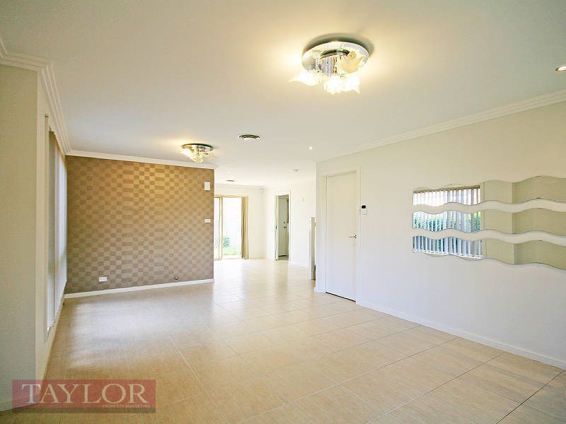 1/18 Montrose Street, Quakers Hill NSW 2763