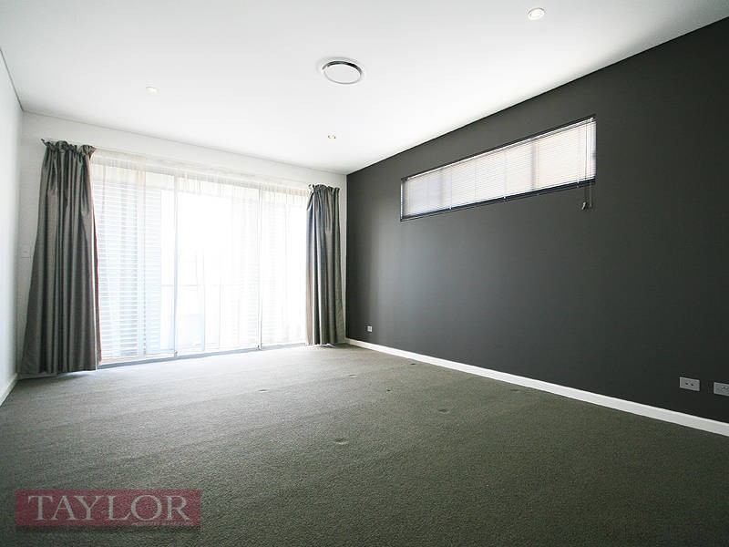 80 Central Park Avenue, Baulkham Hills NSW 2153