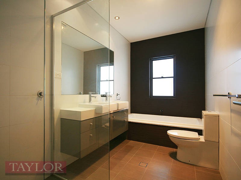 80  Central Park Avenue, Bella Vista NSW 2153