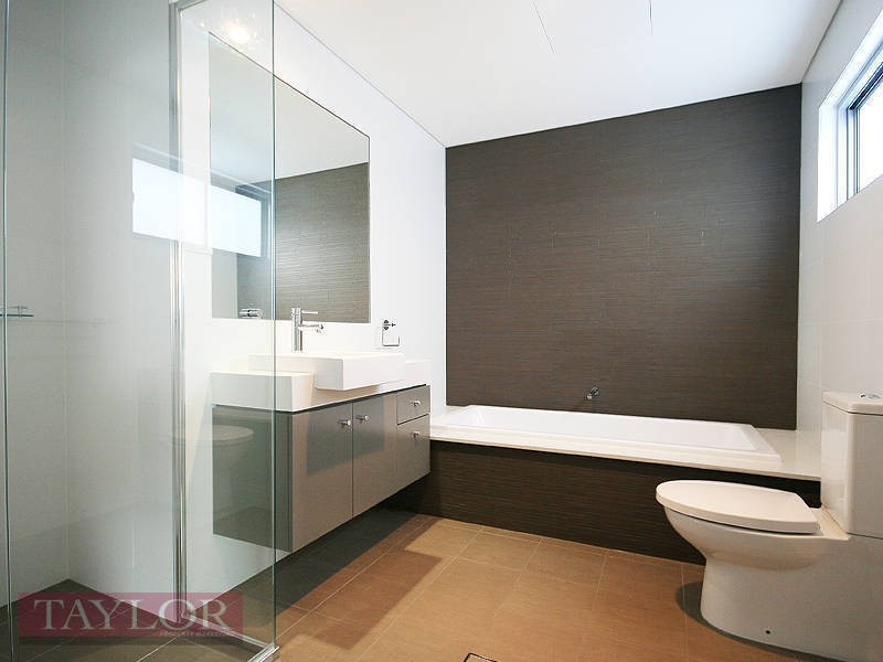 80  Central Park Avenue, Bella Vista NSW 2153